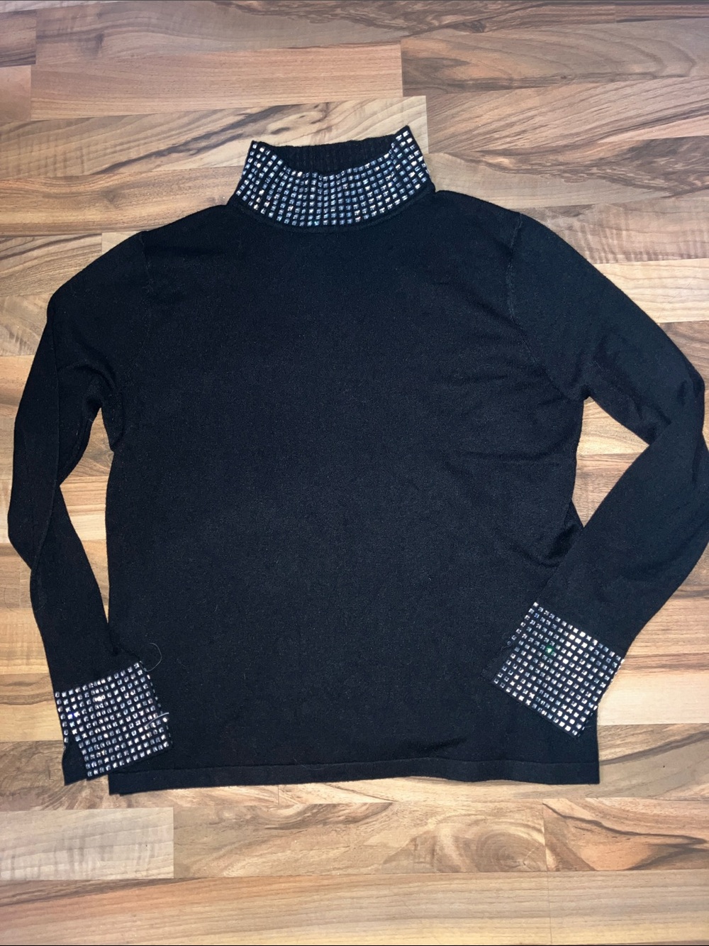 Liv Milano black studded rhinestone mock neck sweater women’s Sz M